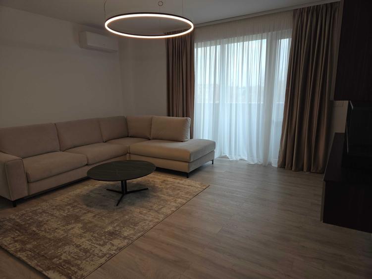 Apartament cu 2 camere decomandat în Dumbrăvița