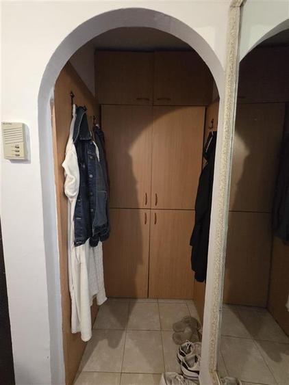 Apartament cu 2 camere semidecomandat în Metalurgie