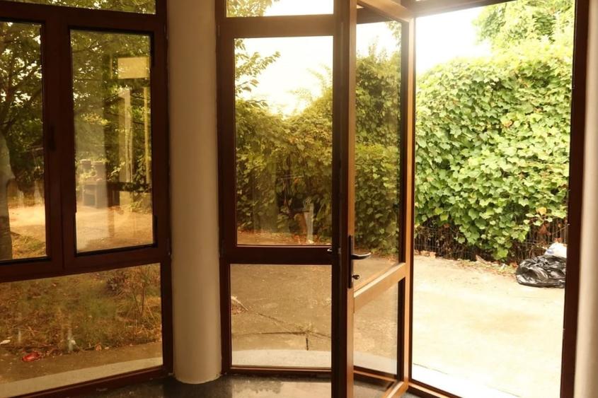 Casă individuală cu 6 camere cu Teren 1141 Mp în Valea Călugărească