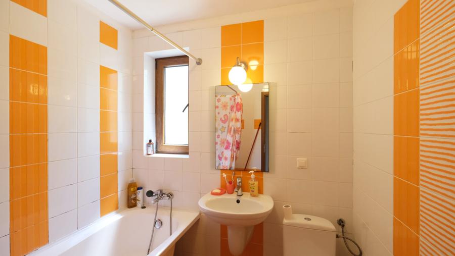 Casă individuală cu 5 camere cu Canalizare în Corbeanca