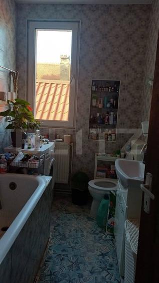 Casă individuală cu 4 camere cu Canalizare în Brașovul Vechi