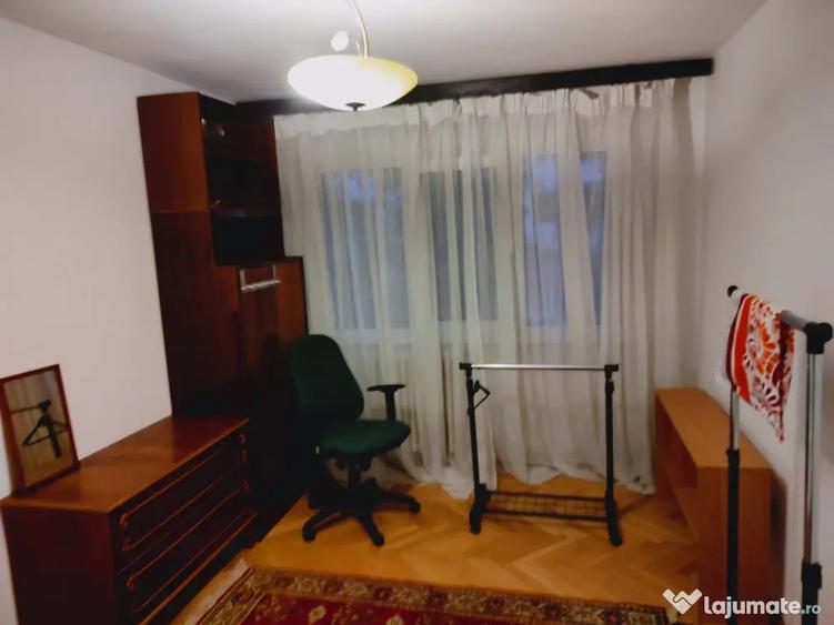 Apartament de inchiriat cu 3 camere Disponibil - 5