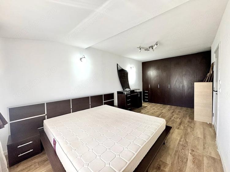Apartament cu 2 camere decomandat în Girocului