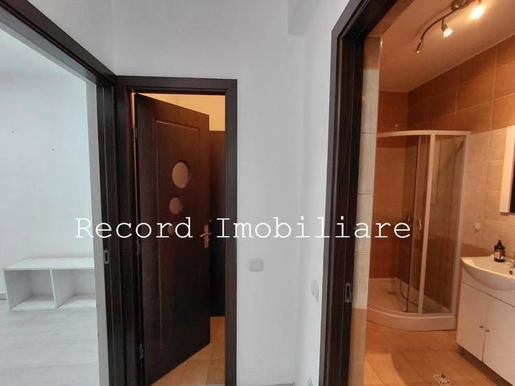 Spațiu comercial, de 40 mp, în Florești