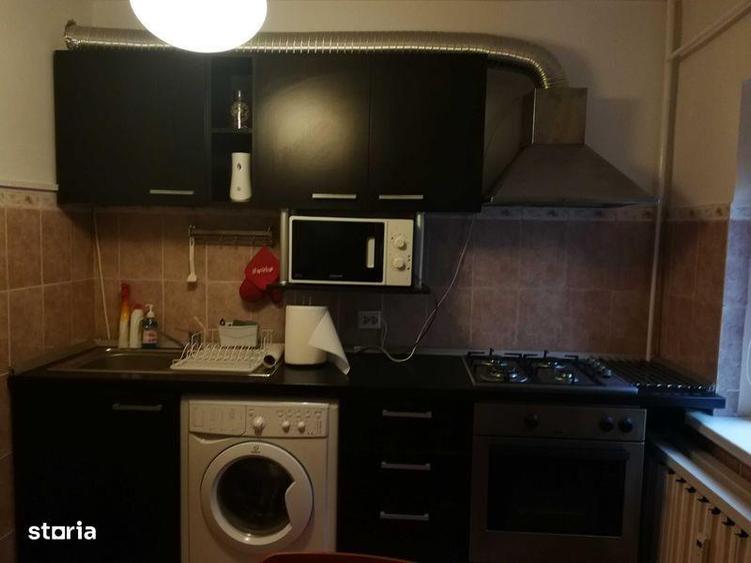 Garsonieră decomandată în Brazda lui Novac