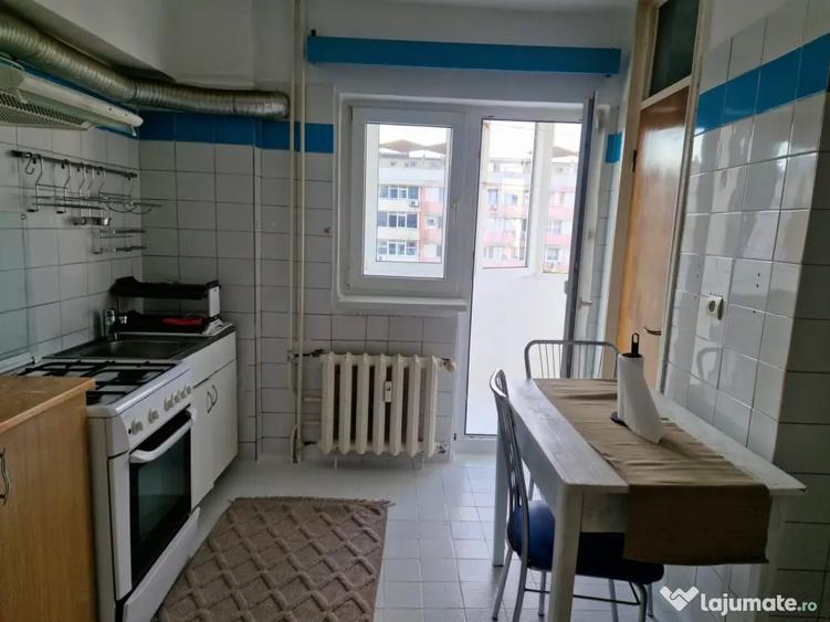 Apartament cu 2 camere decomandat în Ștefan cel Mare