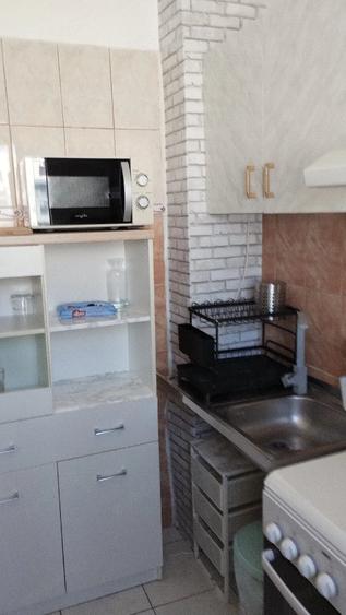 Ofer spre inchiriere garsoniera sector 2 - 5