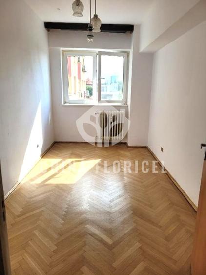 Apartament cu 3 camere decomandat în Dorobanți