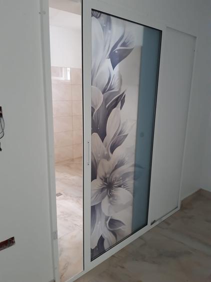 Spațiu comercial, de 232 mp, în Central