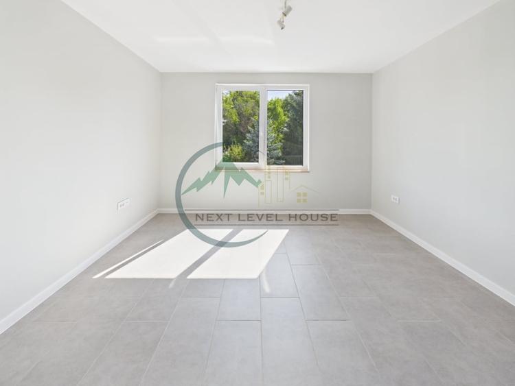 Apartament cu 3 camere decomandat în Sânpetru