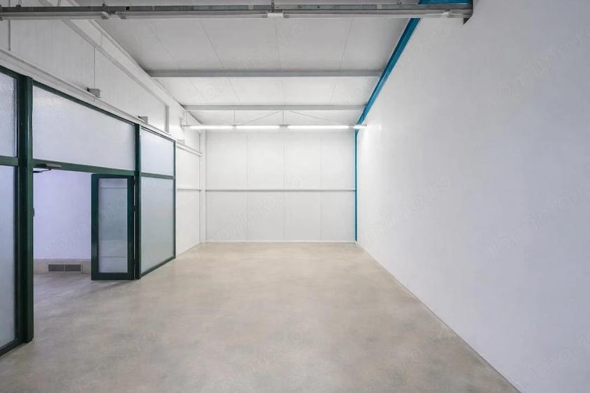 Spațiu comercial, de 595.7 mp, în Central