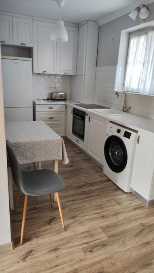 Apartament cu 2 camere decomandat în Ultracentral