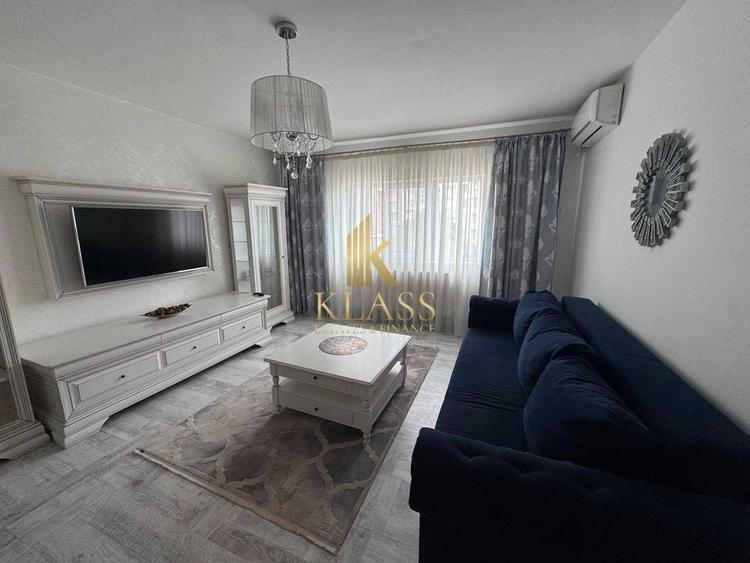 Apartament cu 3 camere decomandat, mobilat în Vitan