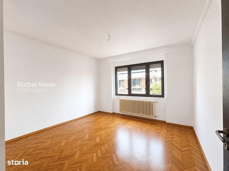 Apartament cu 3 camere decomandat în Cotroceni