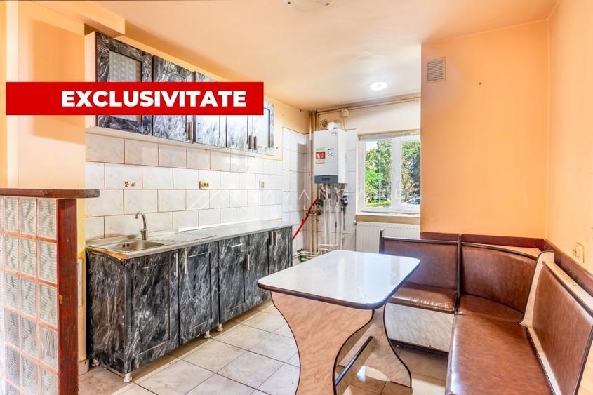 Apartament cu 3 camere decomandat, mobilat în Între Lacuri