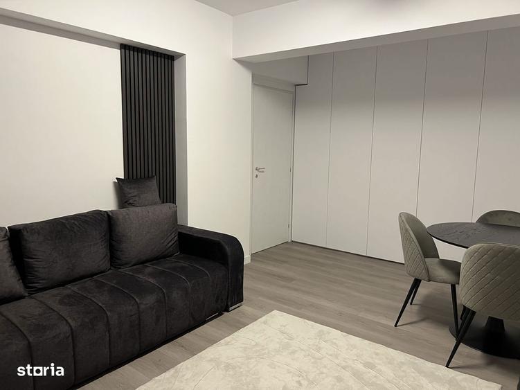 Apartament cu 2 camere, mobilat în Metalurgiei