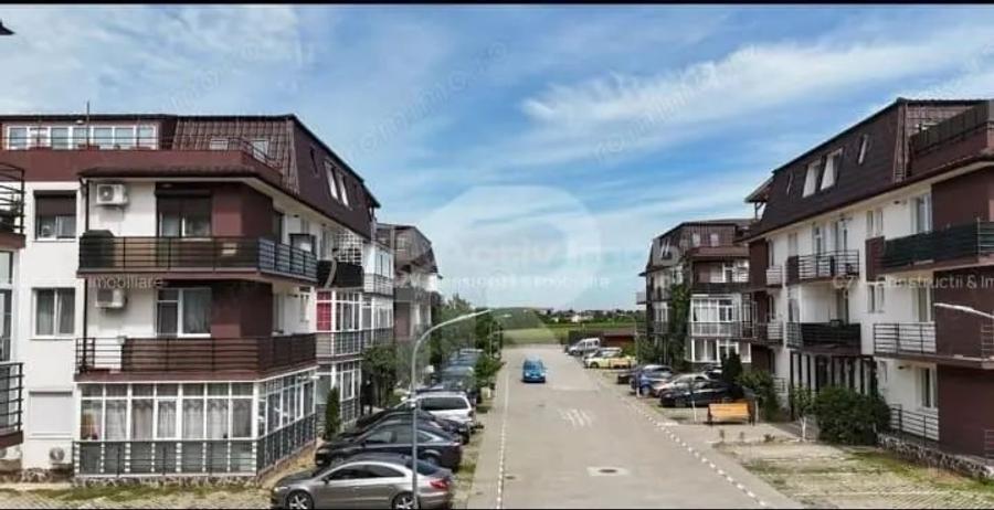 Apartament cu 3 camere decomandat în Vârteju