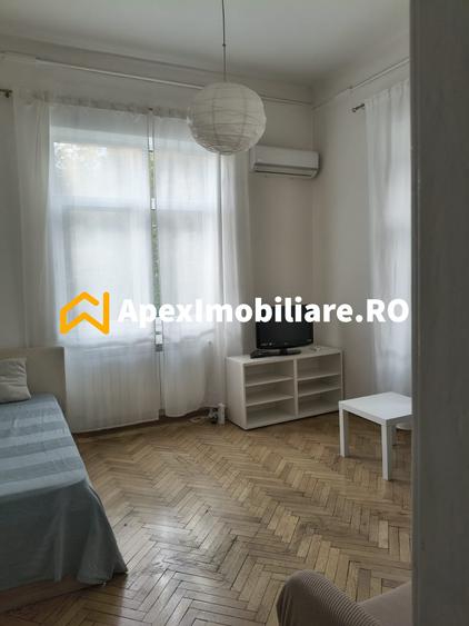 Garsonieră decomandată, mobilată în Dorobanți