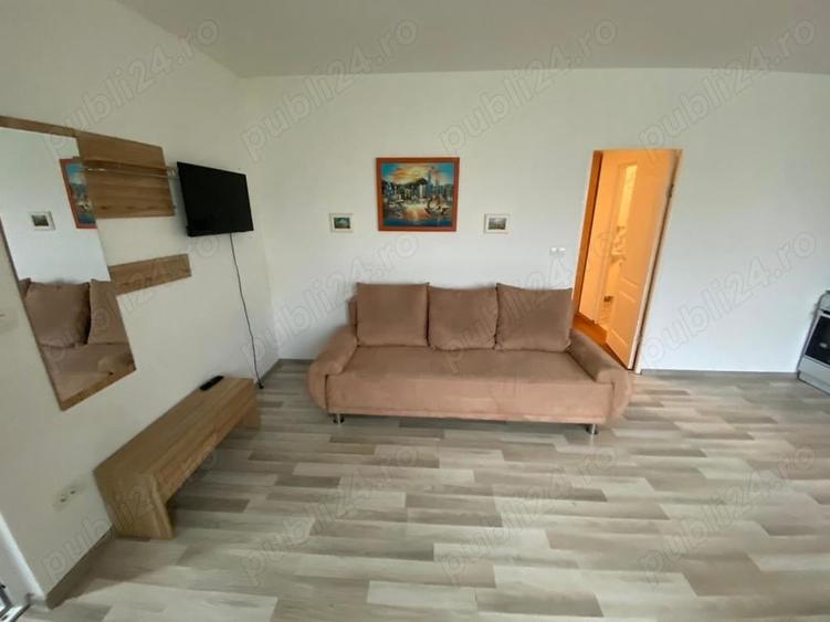 Apartament cu 2 camere nedecomandat în Central