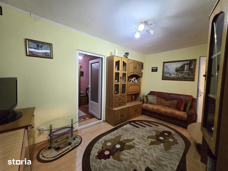 2 camere, Micro 40, etaj 2, mobilat si utilat - 5