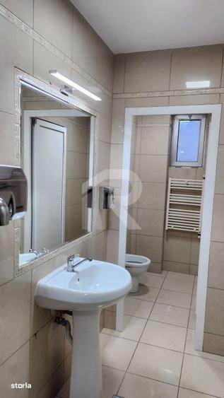 Spațiu comercial, de 1,139 mp, în Dămăroaia