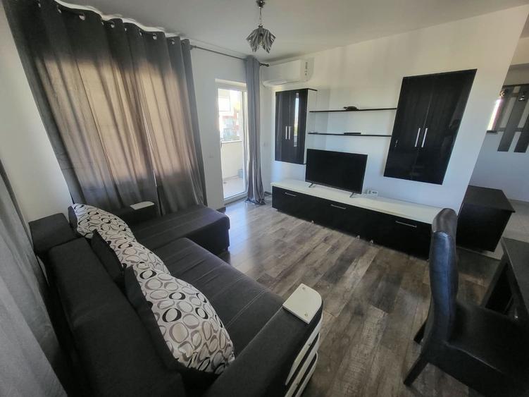 Apartament cu 2 camere decomandat în Florești