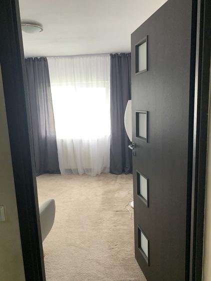 Apartament cu 3 camere în Cornitoiu