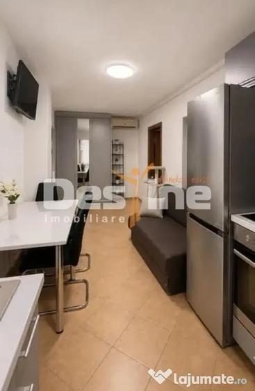 Apartament cu 3 camere decomandat în Soarelui