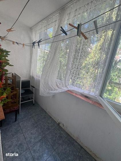 Apartament cu 2 camere decomandat în Calea București