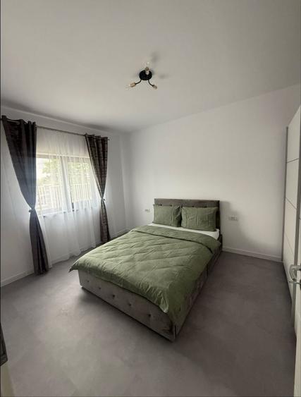 Casă cu 3 camere cu Teren 330 Mp în Moșnița Nouă
