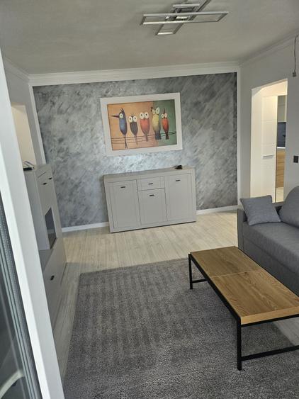 Apartament cu 2 camere semidecomandat în Tomis Nord