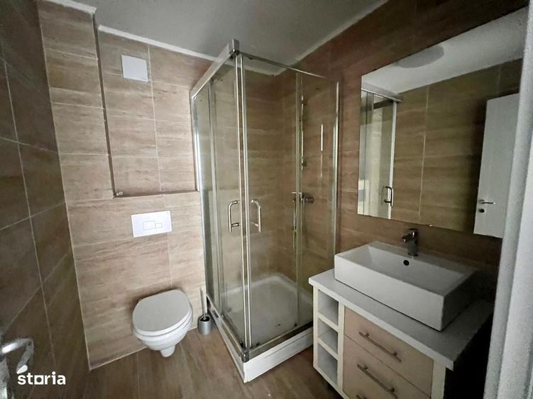 Casă cu 4 camere în Glina