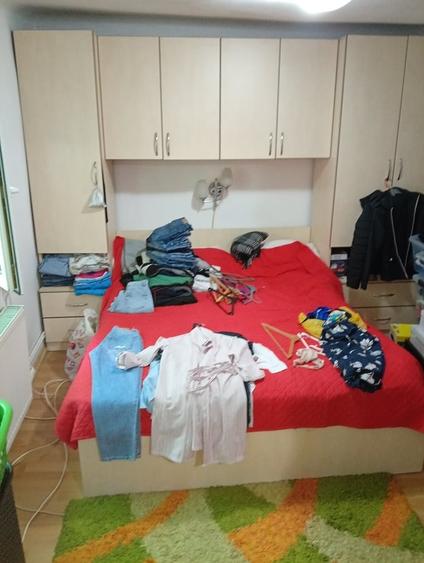 Casă cu 4 camere cu Teren 300 Mp în Tei