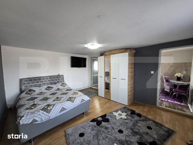 Casă cu 9 camere cu Teren 392 Mp în Turda