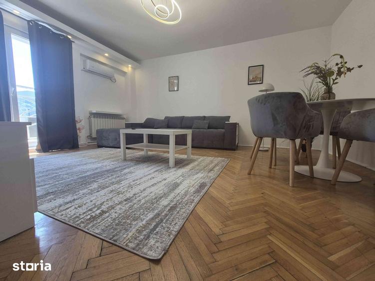 Apartament cu 2 camere în Centrul Istoric