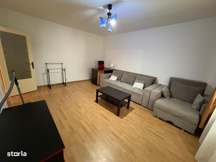 Apartament cu 3 camere decomandat în 13 Septembrie