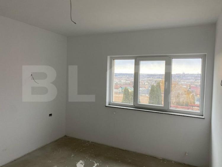 Casă cu 3 camere cu Teren 400 Mp în Burdujeni