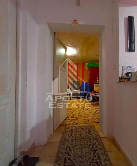 Casă cu 4 camere cu Teren 996 Mp în Dudeștii Noi