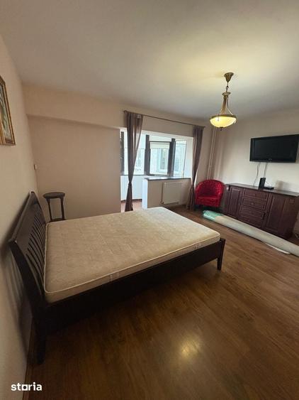 1 cam d 38 mp zona pacurari kaufland 2/8 mob si util 84.900 euro - 4