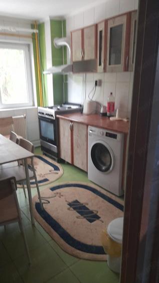 Garsonieră decomandată în Obor