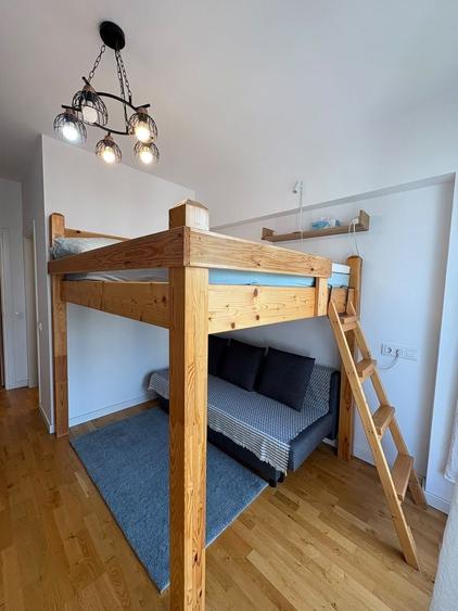 Apartament cu 3 camere decomandat, mobilat în Iancu Nicolae