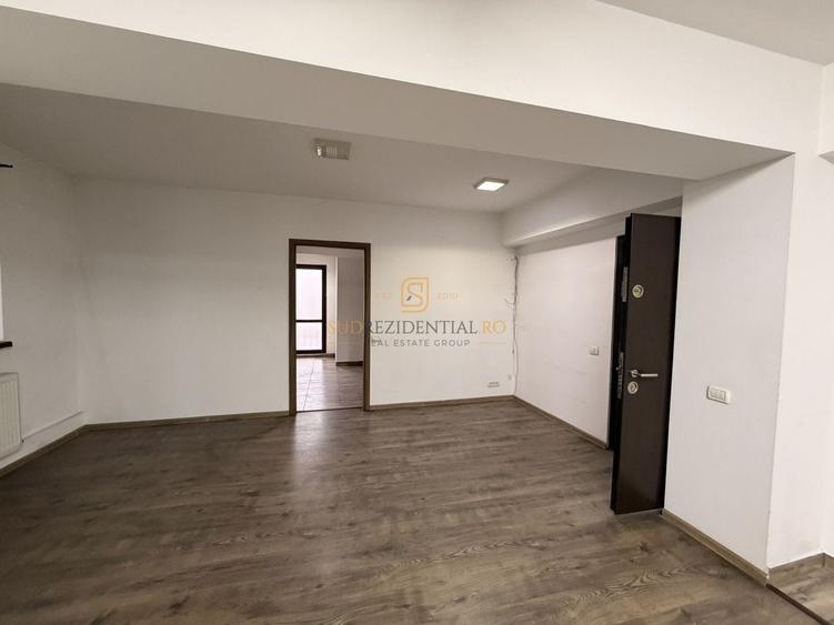 Spațiu comercial, de 195.11999511719 mp, în Apărătorii Patriei