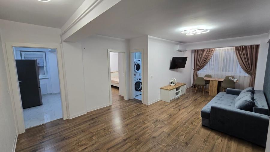 Apartament cu 2 camere semidecomandat, mobilat în Miroslava