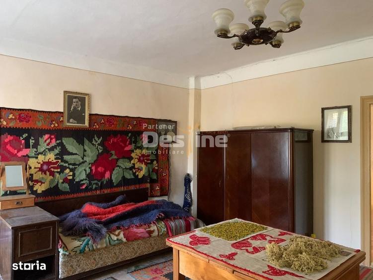 Casă cu 4 camere în Făget