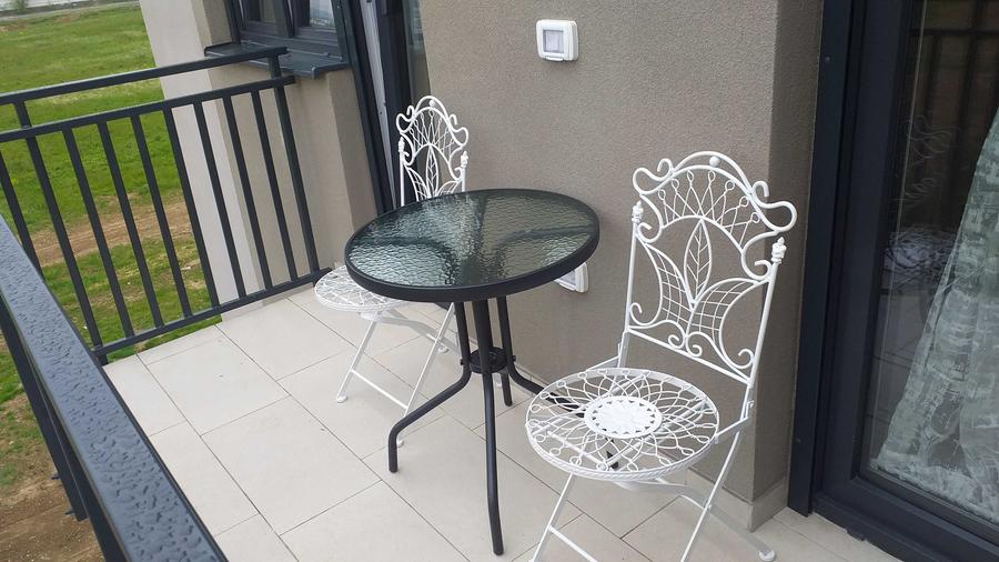 Apartament cu 2 camere semidecomandat în Nufărul