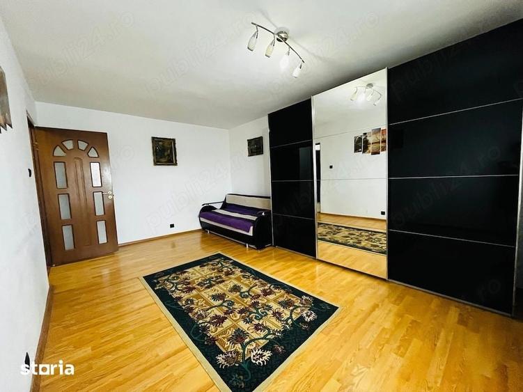 Apartament cu 2 camere decomandat în Steaua