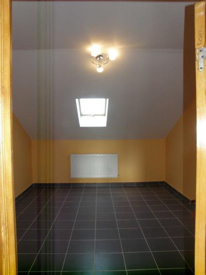Spațiu comercial, de 206 mp, în Central