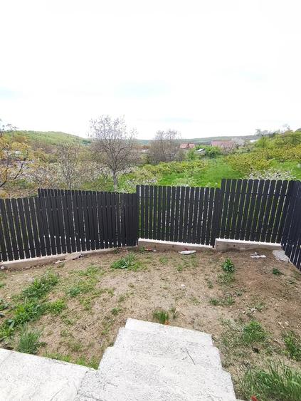 Casă cu 3 camere cu Canalizare în Tomești