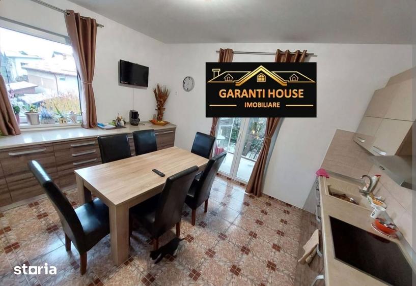 Casă cu 6 camere cu Teren 330 Mp în Progresul