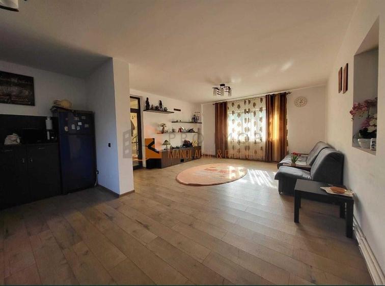 Casă individuală cu 4 camere cu Teren 725 Mp în Tisău
